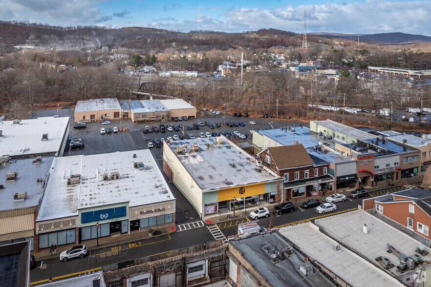 More Photos Of 200 Wanaque Ave, Pompton Lakes Unknown For Lease