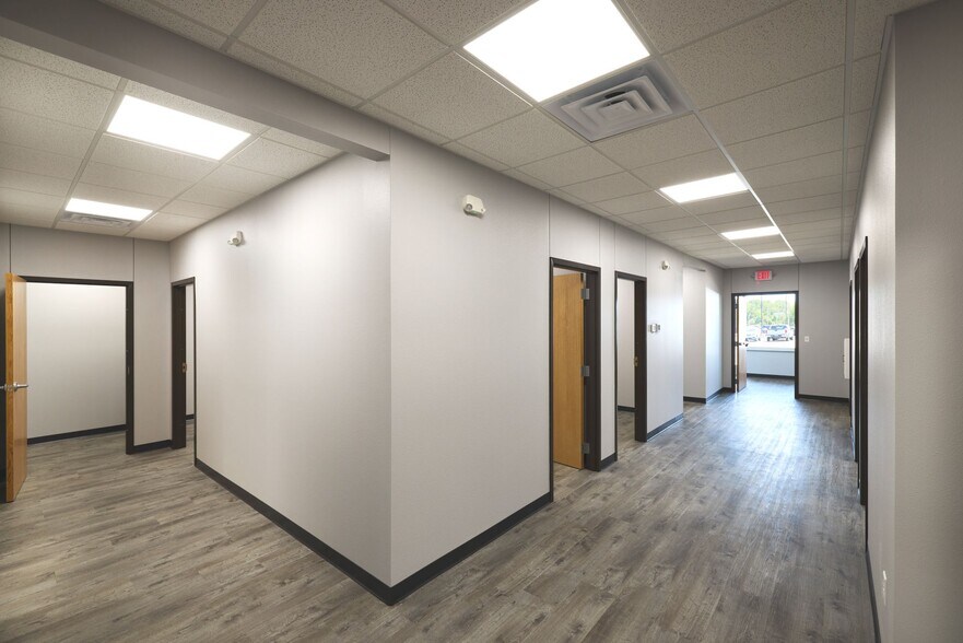 More Photos Of 1400 SE Washington St, Idabel Unknown For Lease