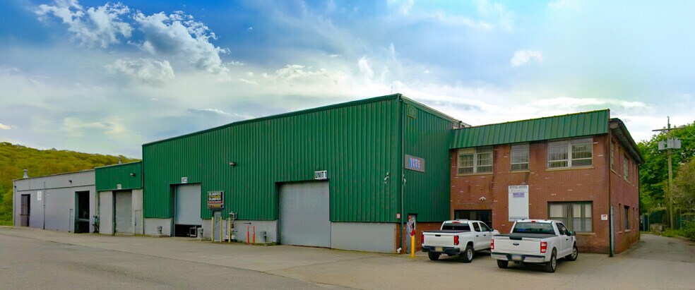 More Photos Of 176 Franklin Ave, Rockaway Warehouse For Sale