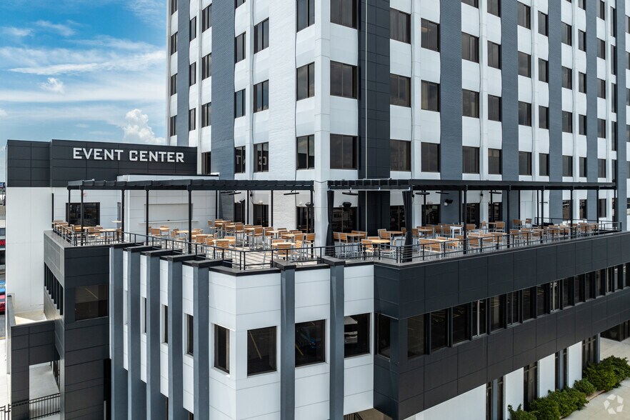 More Photos Of 1736 E Sunshine St, Springfield Office For Lease