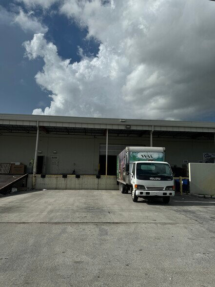 More Photos Of 6300-6332 NW 97th Ave, Miami Warehouse For Sale