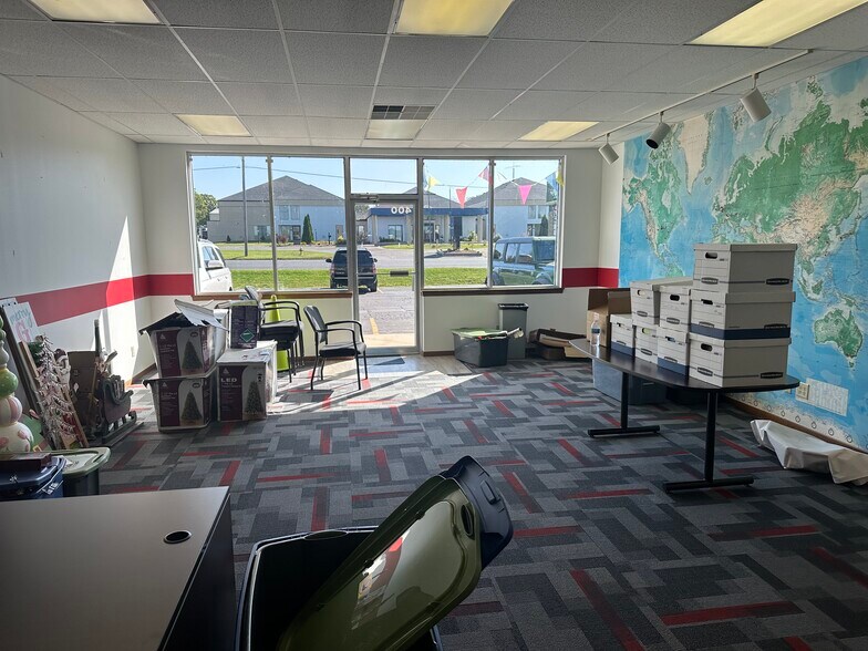 More Photos Of 1220 Janesville Ave, Fort Atkinson Freestanding For Lease