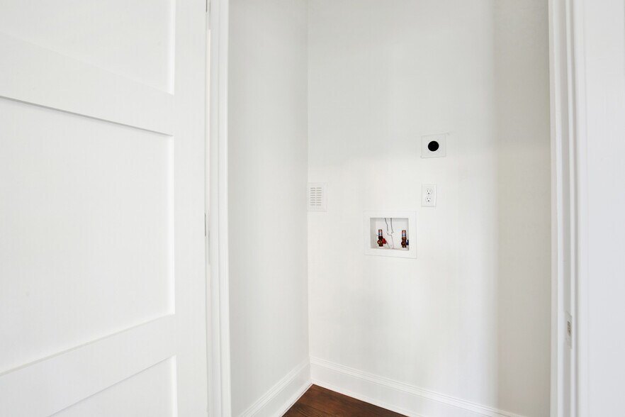 More Photos Of 104 17th st, Tybee Island Apartments For Sale