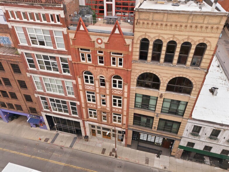 Primary Photo Of 209 3rd Ave N, Nashville Hotel For Sale