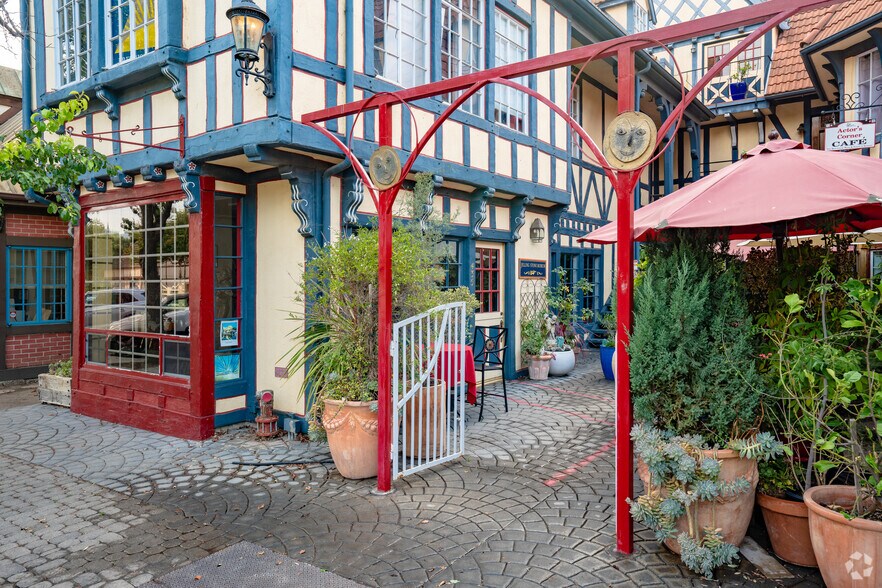 More Photos Of 435-443 2nd St, Solvang Storefront Retail Residential For Sale