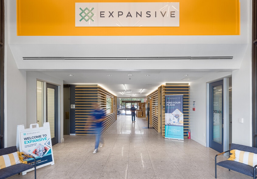 More Photos Of 14205 N Mo Pac Expy, Austin Coworking Space