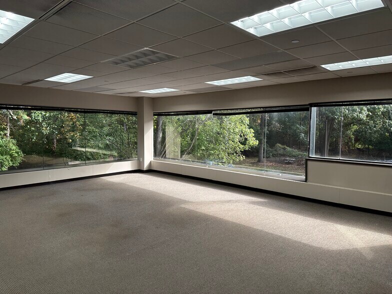 More Photos Of 4390 Route 1 N, Princeton Office For Lease