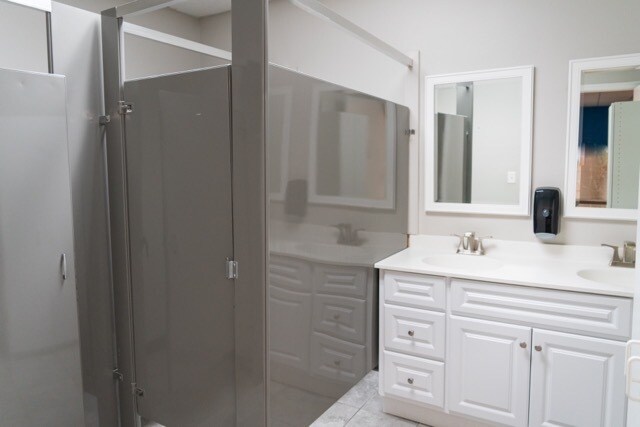 More Photos Of 13555 Automobile Blvd, Clearwater Medical For Lease