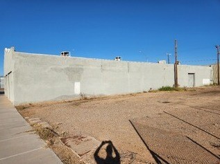 More Photos Of 429 S Main St, Coolidge Warehouse For Sale