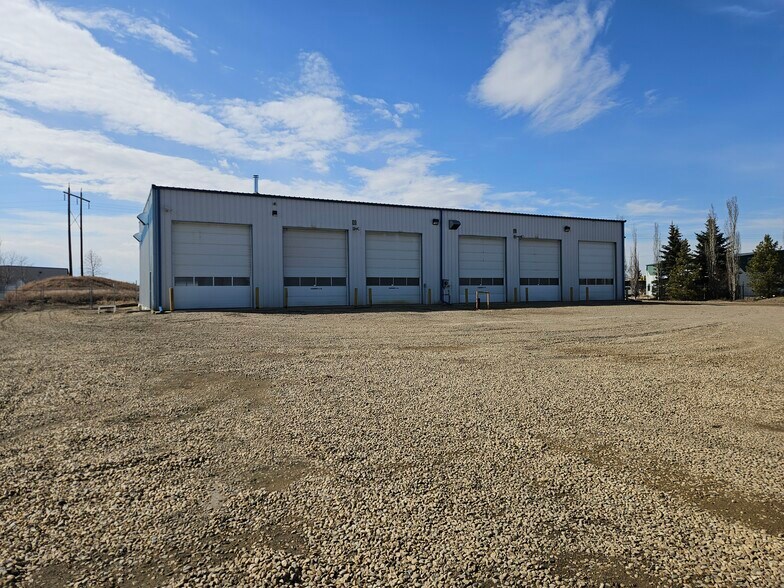 More Photos Of 27123-9 Hwy 597, Blackfalds Industrial For Lease