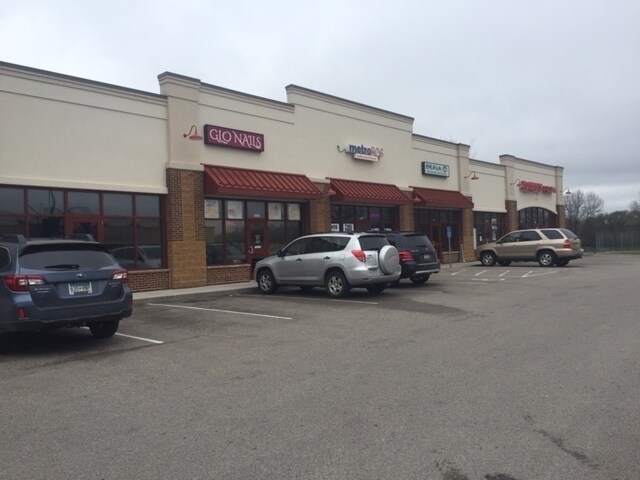 More Photos Of 1217 Marion Rd SE, Rochester Storefront For Lease