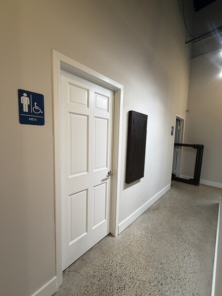 More Photos Of 116-120 W 4th St, Rochester Freestanding For Lease