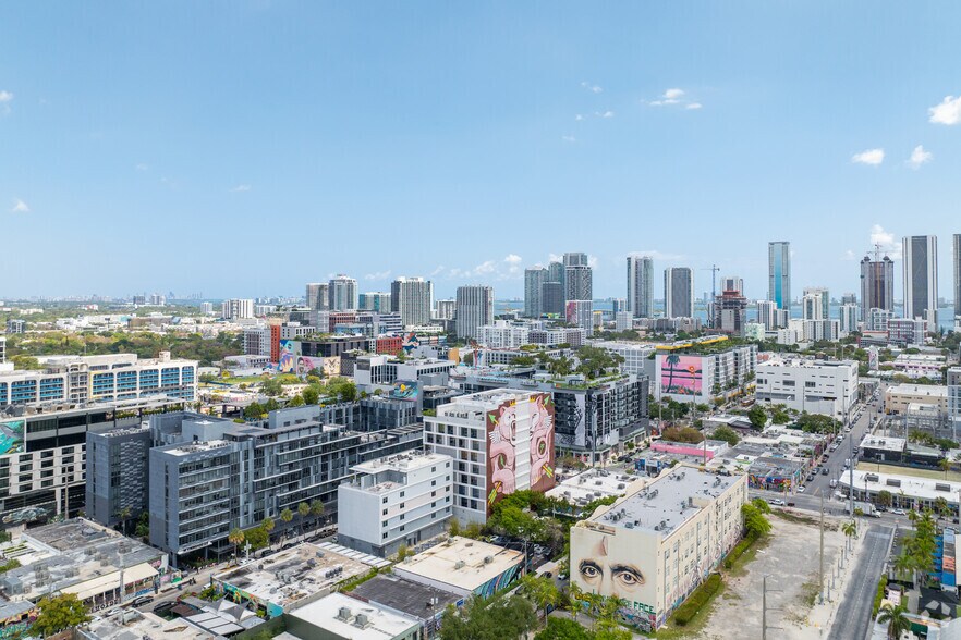 More Photos Of 218 NW 24th St, Miami Coworking Space