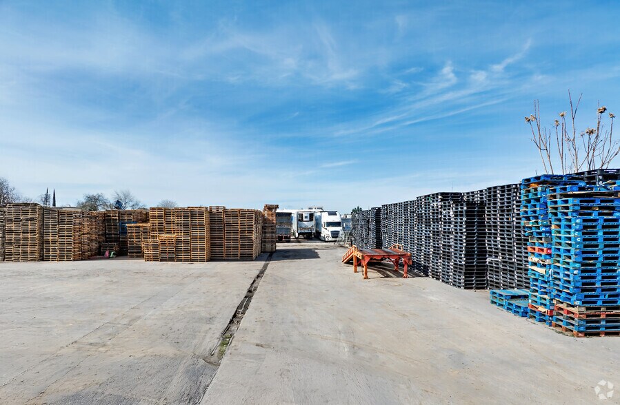 More Photos Of 1881 E Market St, Stockton Land For Sale