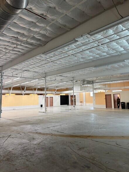 More Photos Of 1016 Clare Ave, West Palm Beach Industrial For Lease