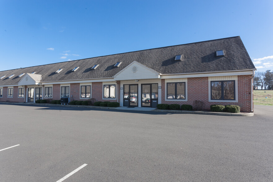 Primary Photo Of 406-408 E Pennsylvania Blvd, Feasterville Trevose Light Distribution For Lease