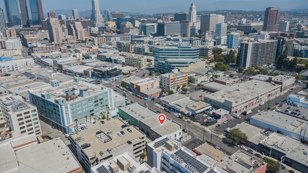 More Photos Of 462-472 E 4th St, Los Angeles General Retail For Sale