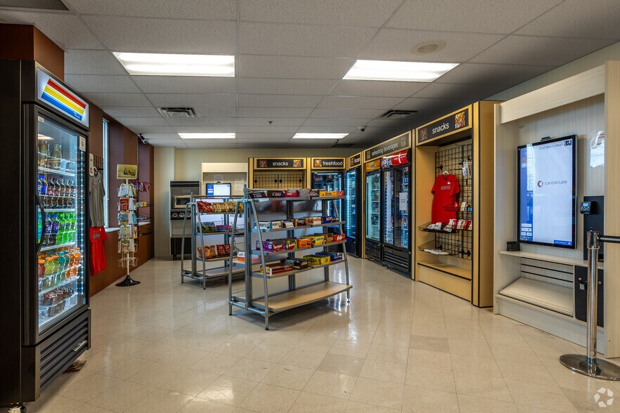 More Photos Of 4485 Northland Ridge Blvd, Columbus Office For Sale