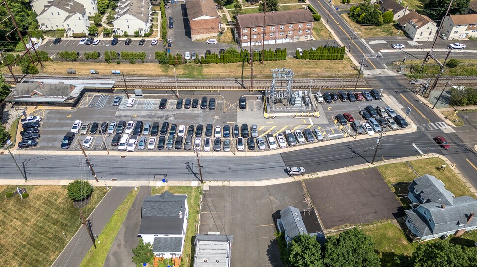 More Photos Of 42 Penn St, Hatboro Storefront For Sale