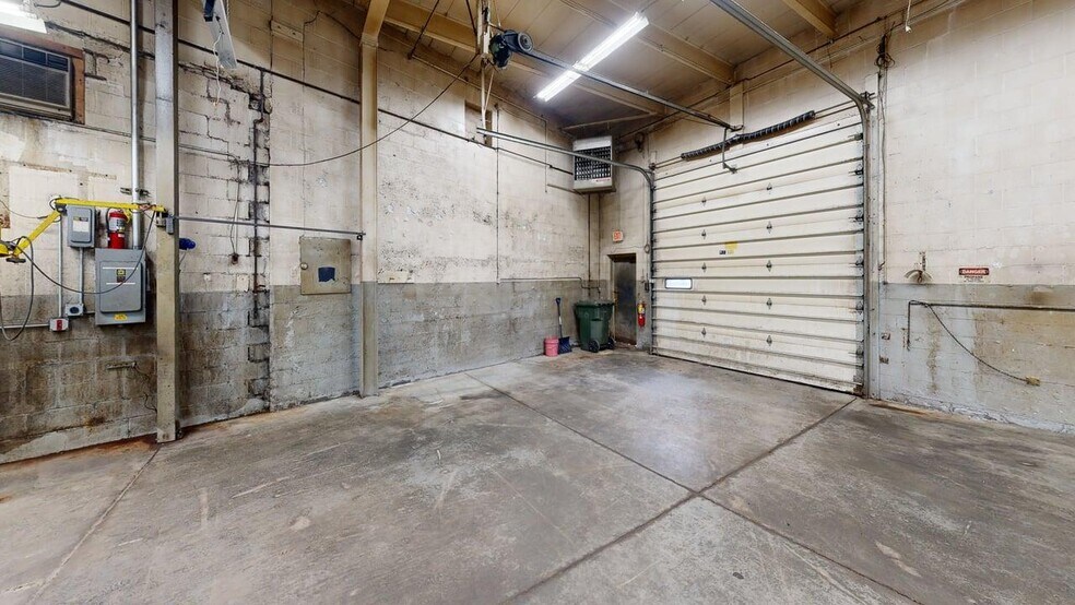 More Photos Of 261 Main St, North Tonawanda Manufacturing For Lease