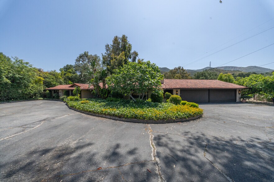 More Photos Of 6320 Honolulu Ave, La Crescenta Land For Sale