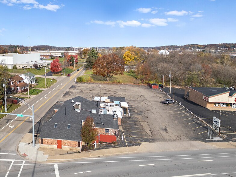 More Photos Of 4305 Portage St NW, Canton Restaurant For Sale