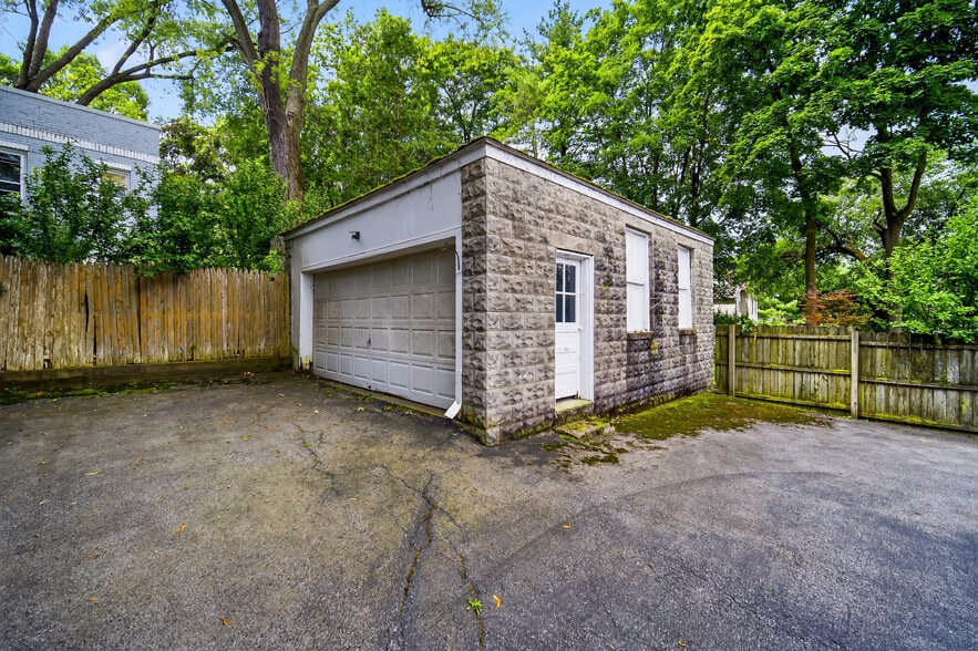 More Photos Of 59 Montgomery St, Poughkeepsie Funeral Home For Sale