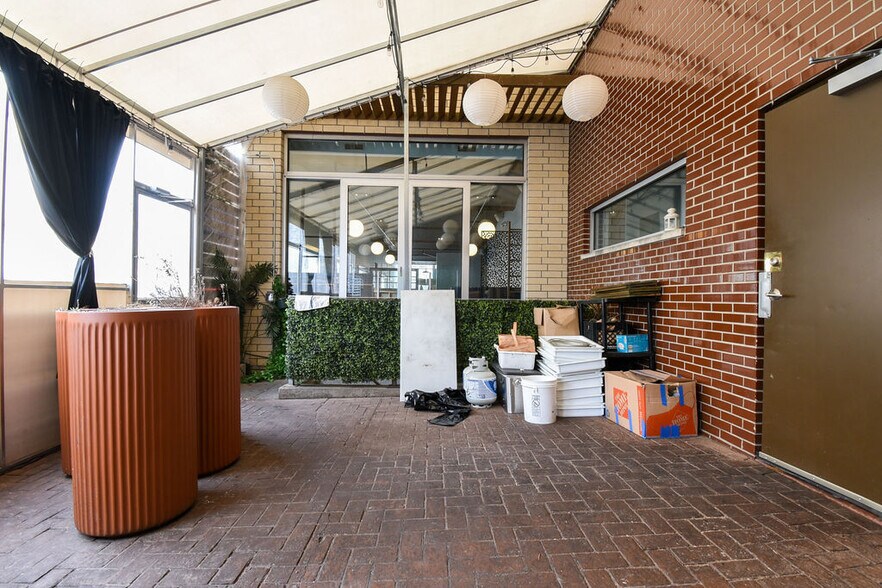 More Photos Of 2456 N California Ave, Chicago Storefront Retail Residential For Lease