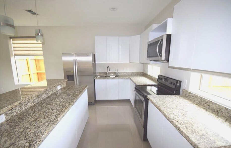 More Photos Of 1202 Upas Dr, Edinburg Apartments For Sale