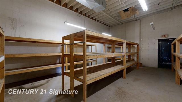 More Photos Of 2122 E Hemphill Rd, Burton Warehouse For Sale