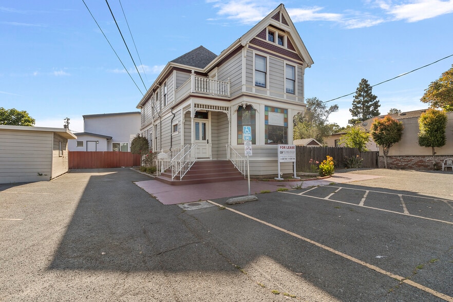Primary Photo Of 2242 Washington Ave, San Leandro Office Residential For Sale
