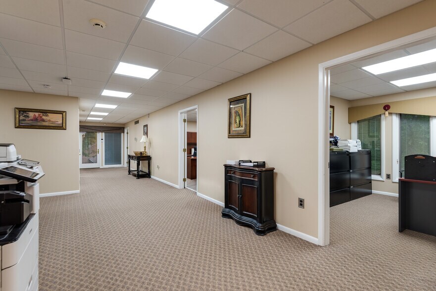 More Photos Of 1288 Valley Forge Rd, Valley Forge Office For Sale