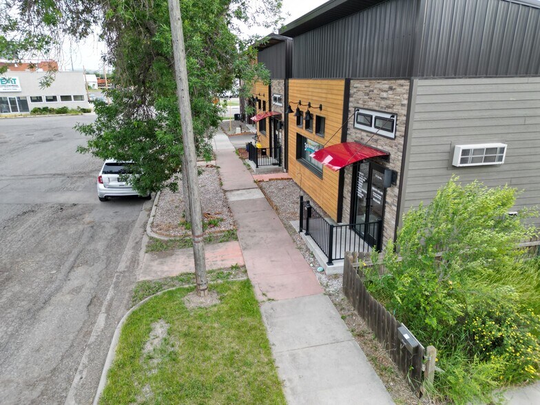 More Photos Of 112 3rd Ave, Laurel Storefront Retail Office For Sale