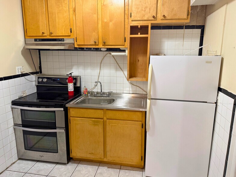 More Photos Of 811 Walton Ave, Bronx Apartments For Lease