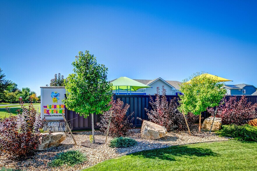 More Photos Of 6600 River Pass Rd, Timnath General Retail For Sale