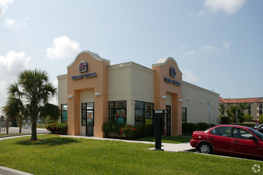 More Photos Of 11290 Summerlin Square Dr, Fort Myers Fast Food For Sale