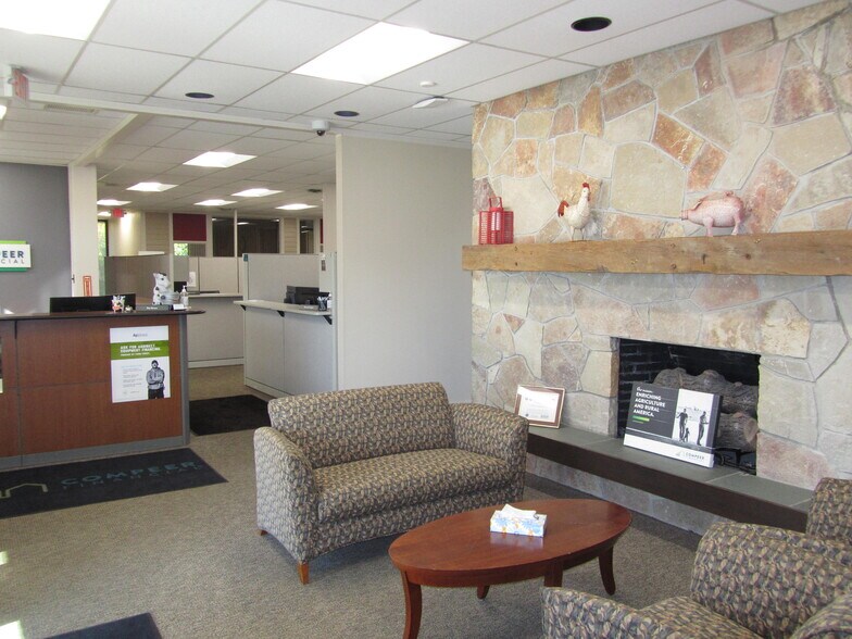 More Photos Of N5776 County Road D, Fond Du Lac Medical For Sale