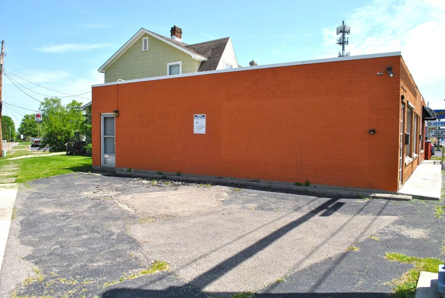 More Photos Of , Dayton General Retail For Sale