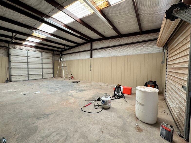 More Photos Of 5504 E County Road 128, Midland Light Manufacturing For Lease