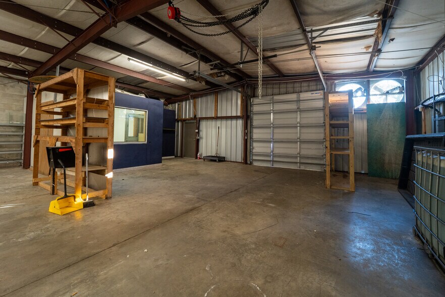 More Photos Of 78 Masters Dr, Saint Augustine Warehouse For Lease
