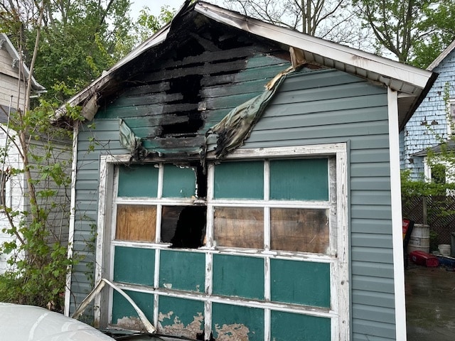 More Photos Of 1115 East Ave, Elyria Storefront Retail Residential For Sale