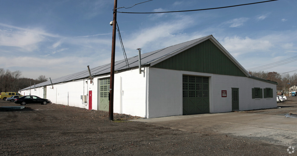 Primary Photo Of 335 New Rd, South Brunswick Warehouse For Lease