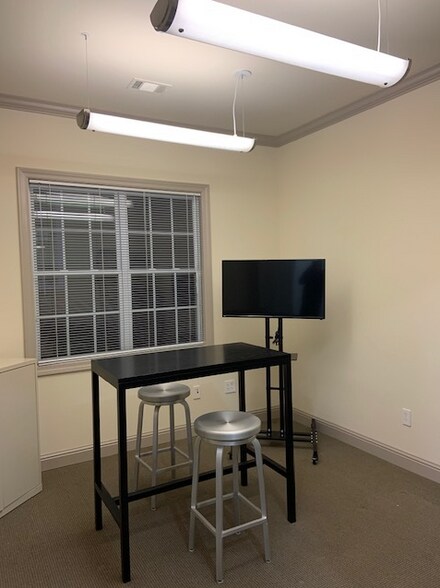 More Photos Of 5755 N Point Pky, Alpharetta Office For Sale