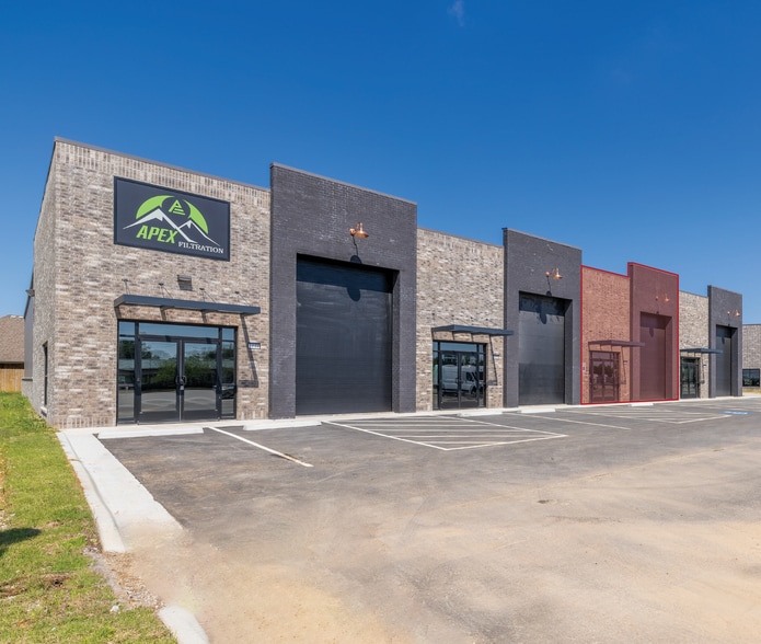 More Photos Of 682-778 White Rd, Springdale Industrial For Lease