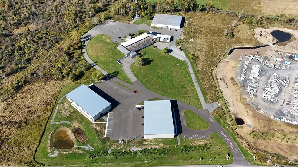 More Photos Of 1315 Route 146, Rexford Unknown For Lease