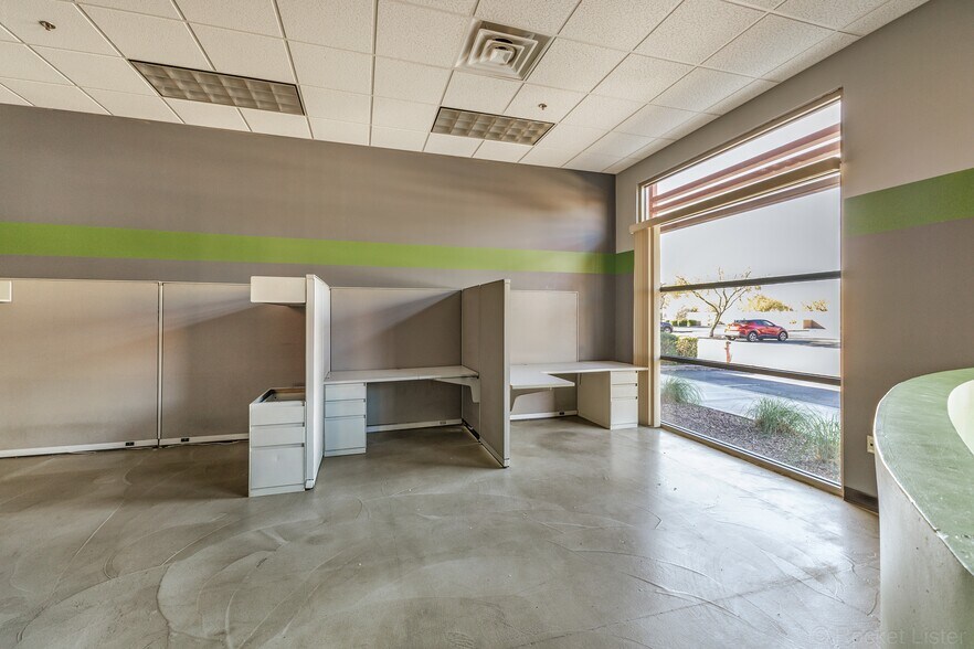 More Photos Of 5425 E Bell Rd, Scottsdale Medical For Lease
