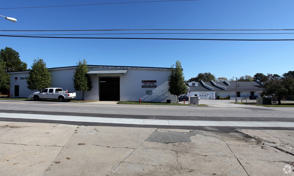 More Photos Of 308-320 W Main St, Clayton Flex For Lease