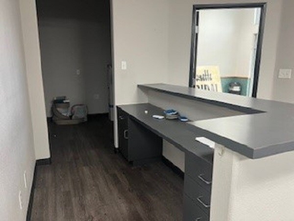 More Photos Of 375 N Stephanie St, Henderson Office For Sale