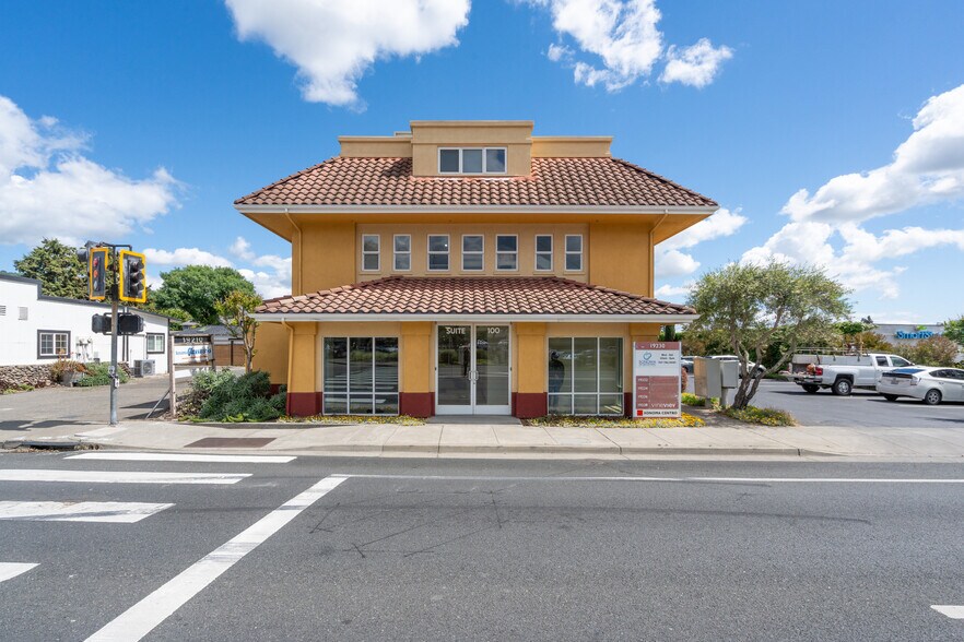 More Photos Of 19230 Sonoma Hwy, Sonoma General Retail For Lease