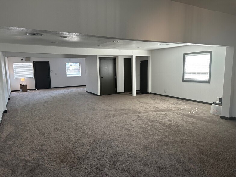 More Photos Of 1125 W 6th St, Corona Freestanding For Sale